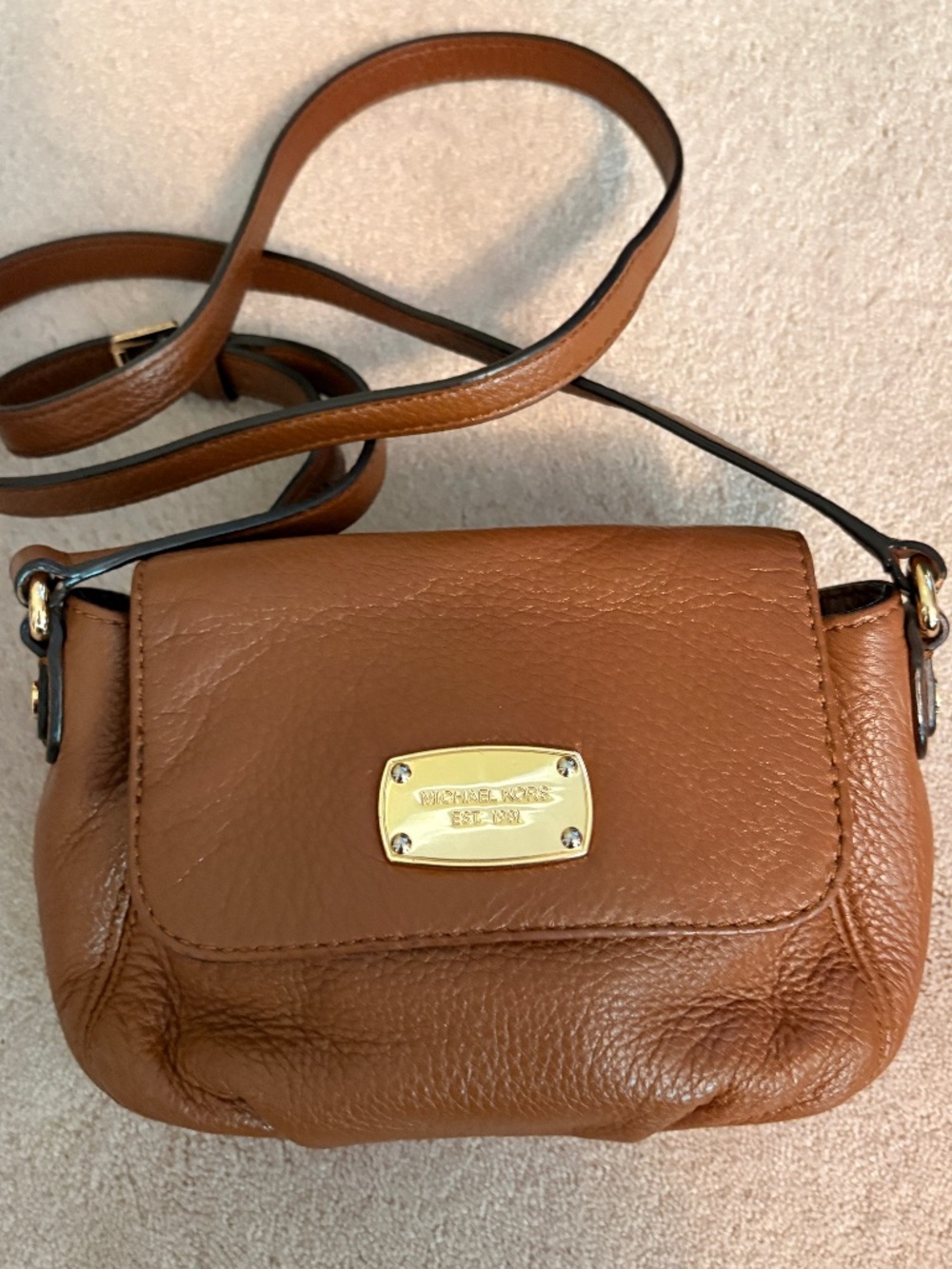 Michael Kors mini compact crossbody leather purse